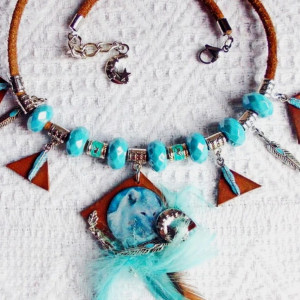 Collier "La Louve Blanche" - CO 080