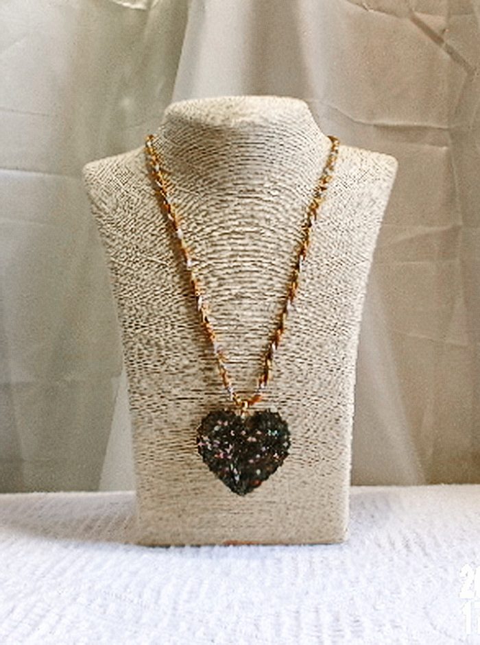 Collier "L'Etranger au Cœur Fleuri" (CO 086) – Image 8